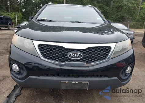2011 Kia Sorento Lx z USA, uszkodzony, nr VIN 5XYKTDA11BG134978